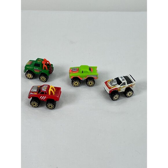 Lot of 4 Vintage Micro Machines Road Champs 1987 - Picture 3 of 7